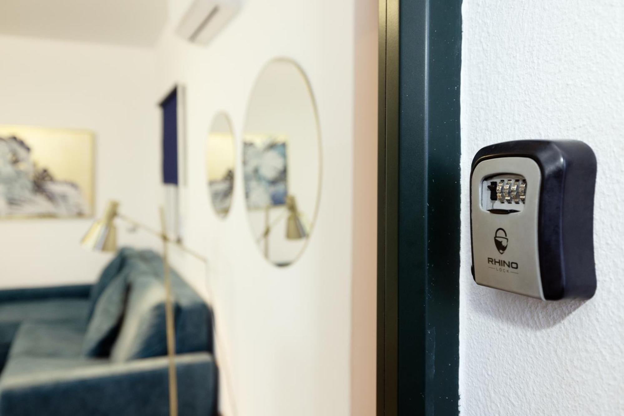 Apartamentos Trianasol Sevilla Eksteriør billede
