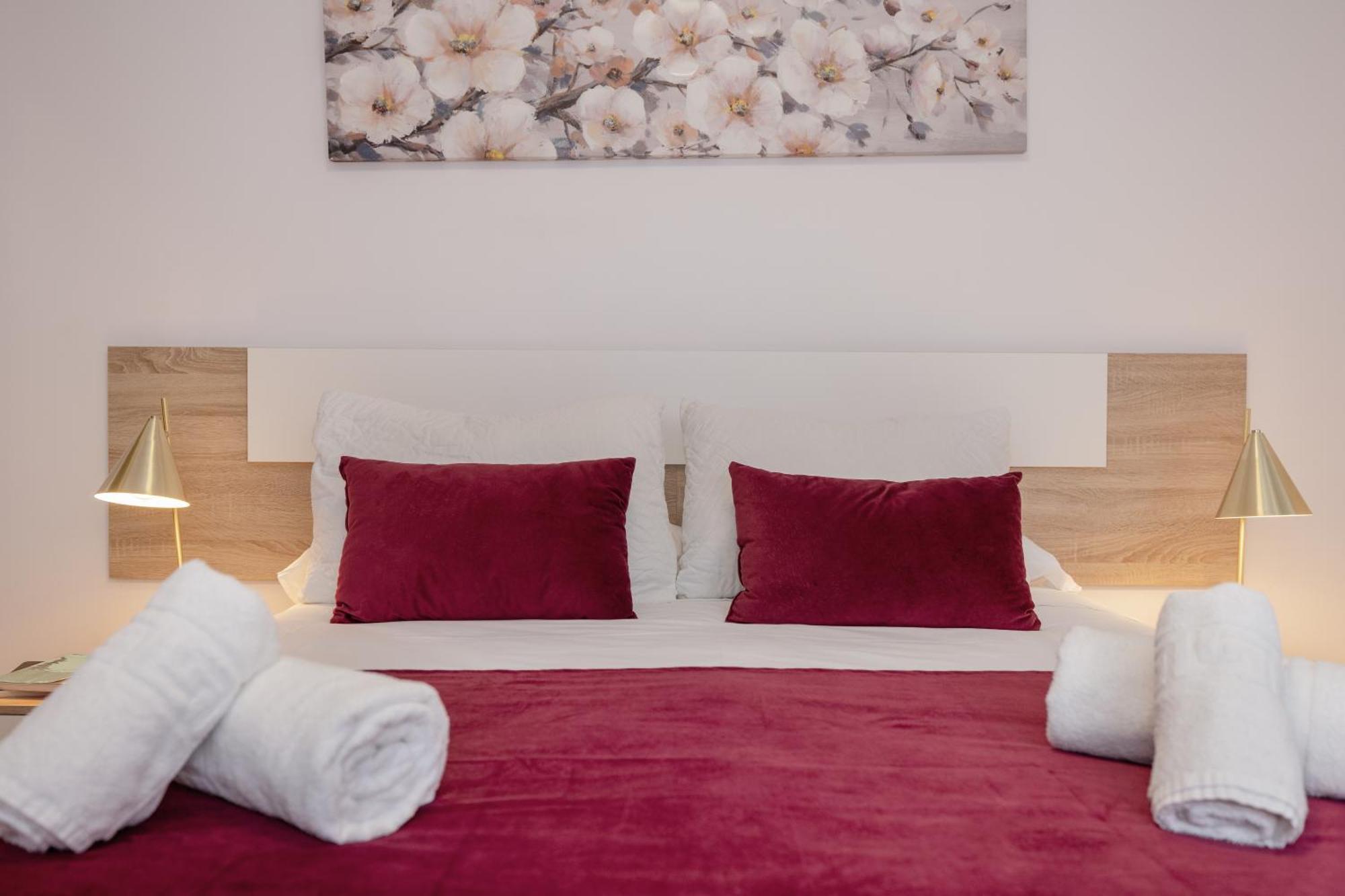 Apartamentos Trianasol Sevilla Eksteriør billede